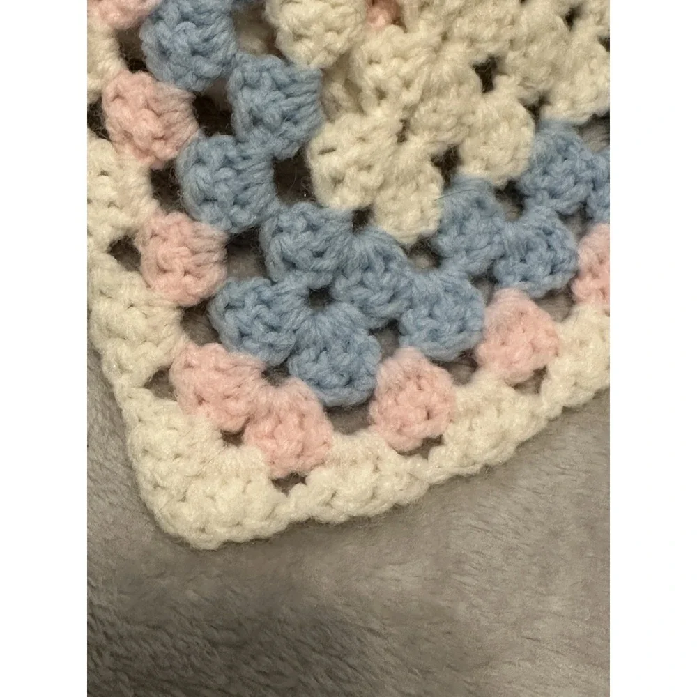 Granny Square Afghan Baby Lap Blanket Pastel Pink Blue  Hand Crocheted 35